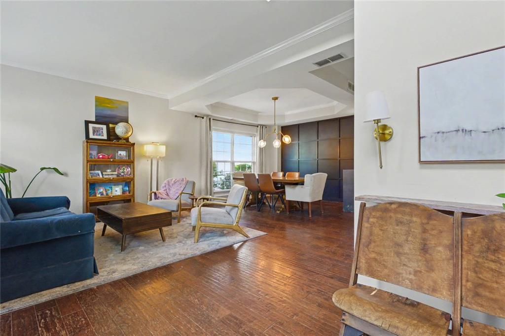 1080 Olde Roswell Grove