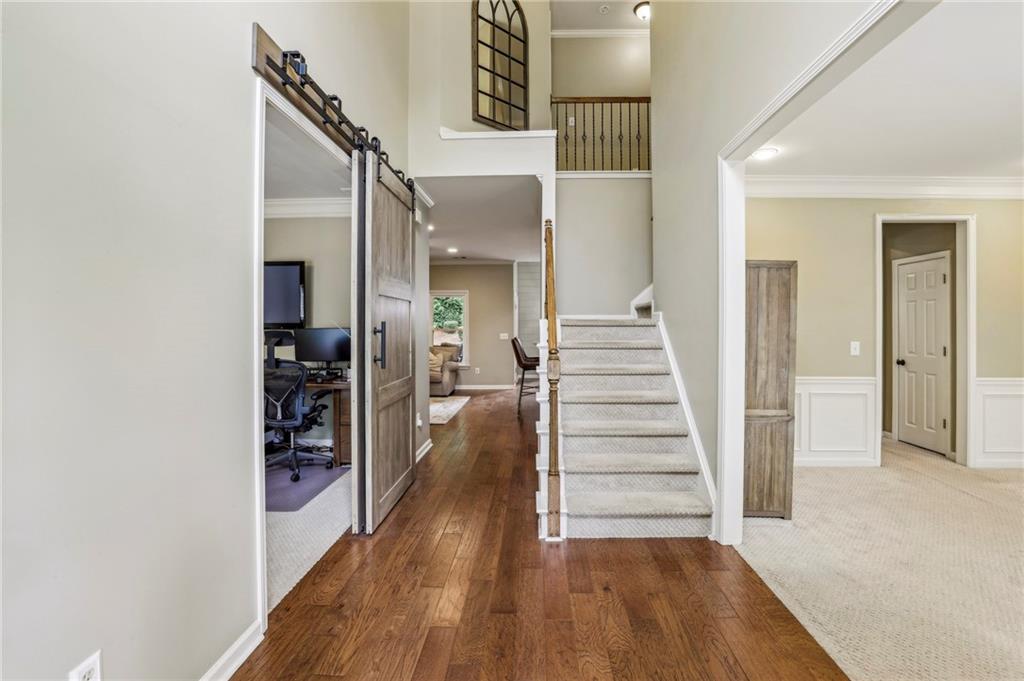 6720 Wolford Court, Johns Creek, Georgia image 3