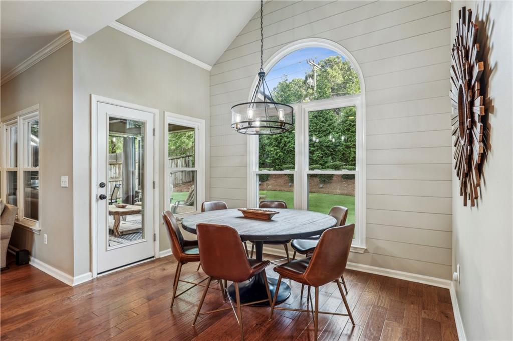 6720 Wolford Court, Johns Creek, Georgia image 18