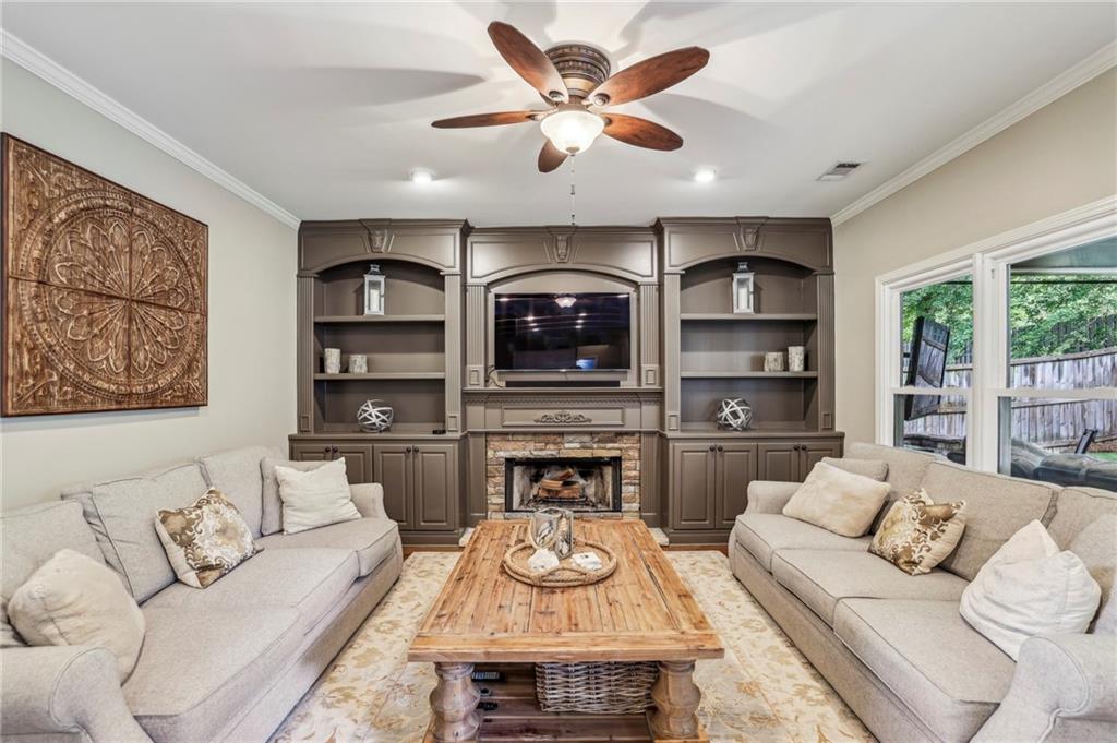 6720 Wolford Court, Johns Creek, Georgia image 10