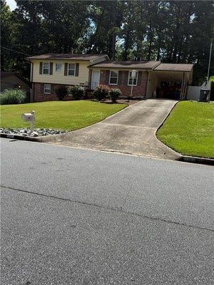 6490 CEDAR HURST TRL, ATLANTA, GA 30349 - Image 77ff173f76fe5b819eea11d17837e88d/2129083656