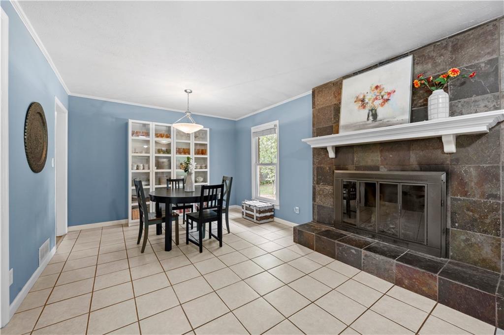 690 Manor Ridge Drive, Mableton, Georgia image 18