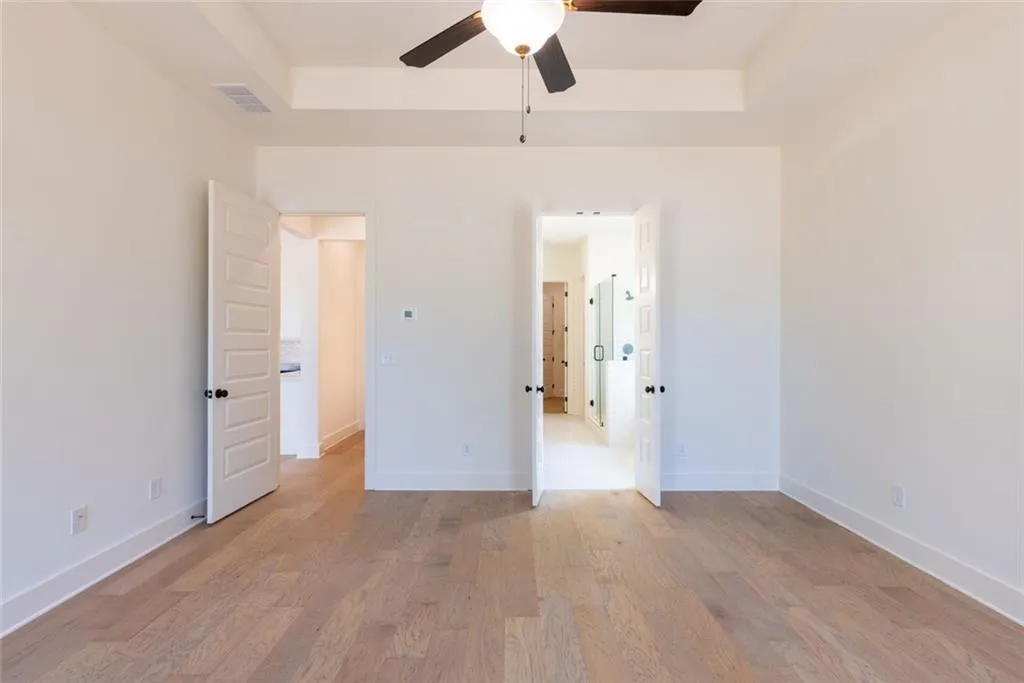 Gainesville, Georgia 30506, United States, 5 Bedrooms Bedrooms, ,5 BathroomsBathrooms,Residential,Active,239330