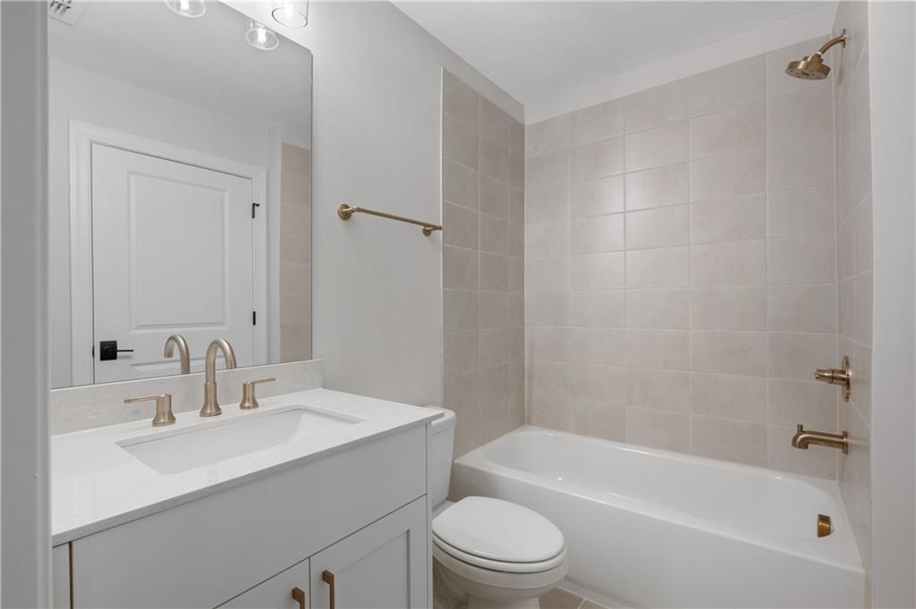 Ward's Crossing - Residential