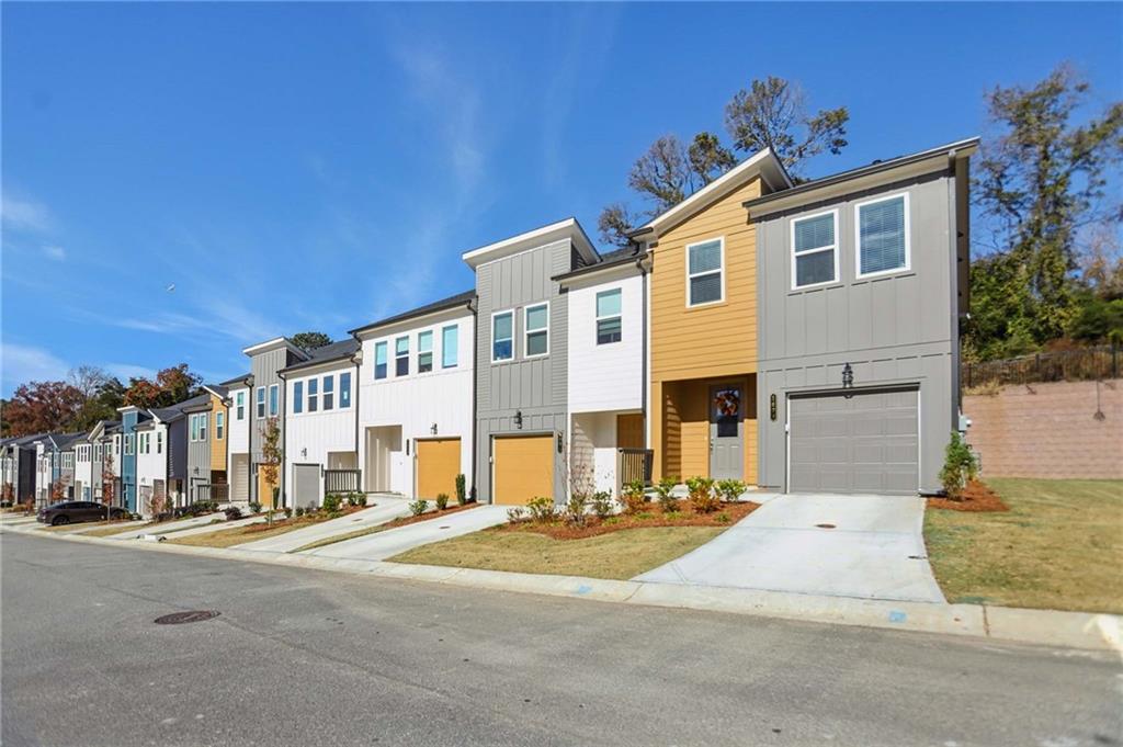 1690 Gunnin Trace NW