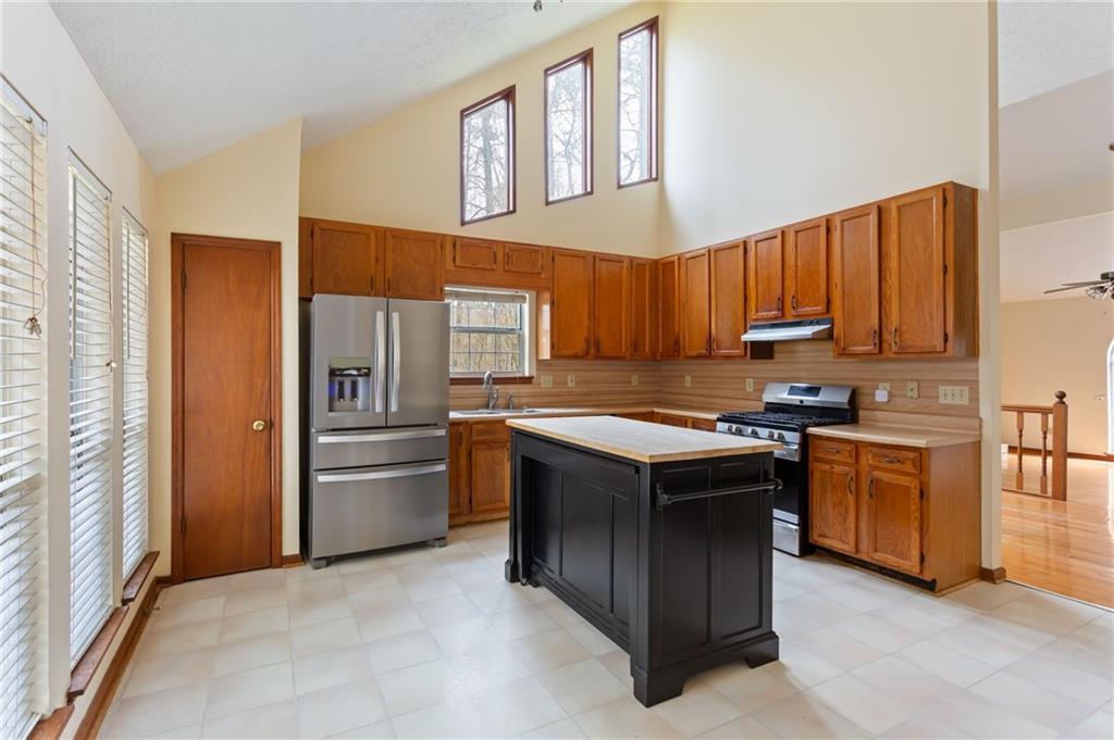 1725 Reynolds Road SW