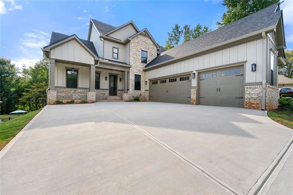 5676 MEADOW VIEW Drive