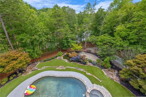 A home in Dahlonega