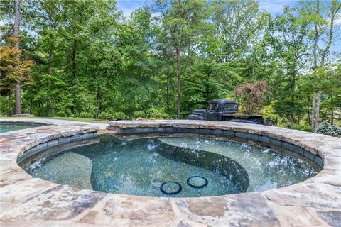 A home in Dahlonega