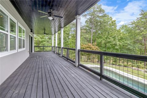 A home in Dahlonega