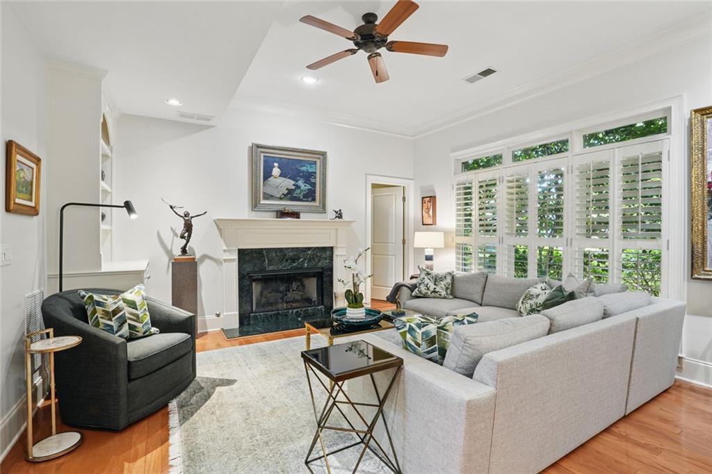 104 Glentown Way, Sandy Springs, Georgia image 6