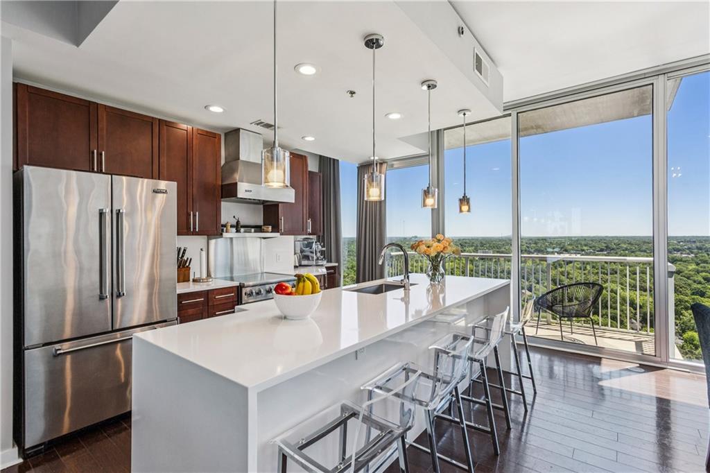 855 Peachtree Street NE 2013