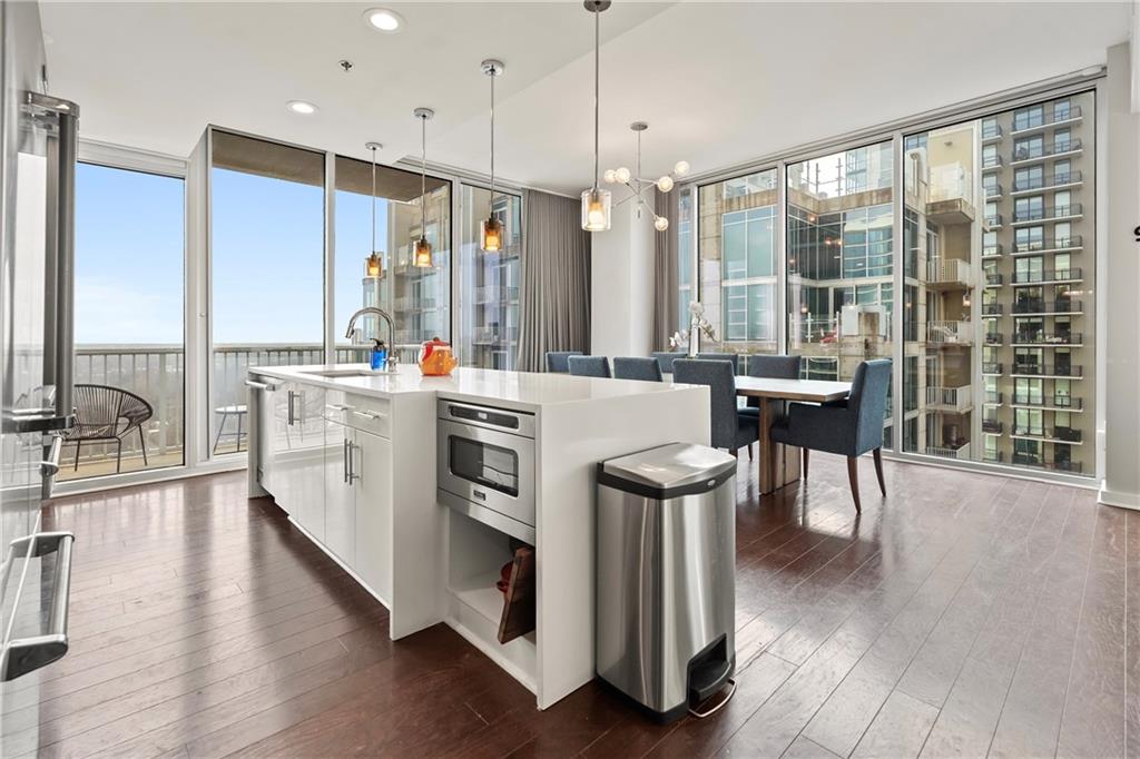 855 Peachtree Street NE 2013