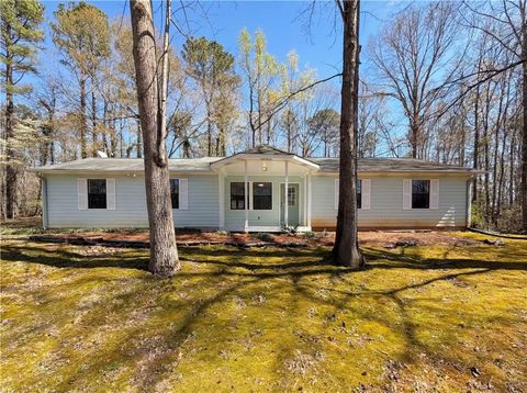 Homes For Sale - 144 Dukes Road<br/> Butts County, Jackson, GA 30233