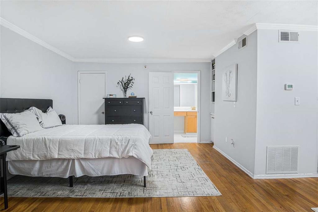 1150 Collier Road 25D