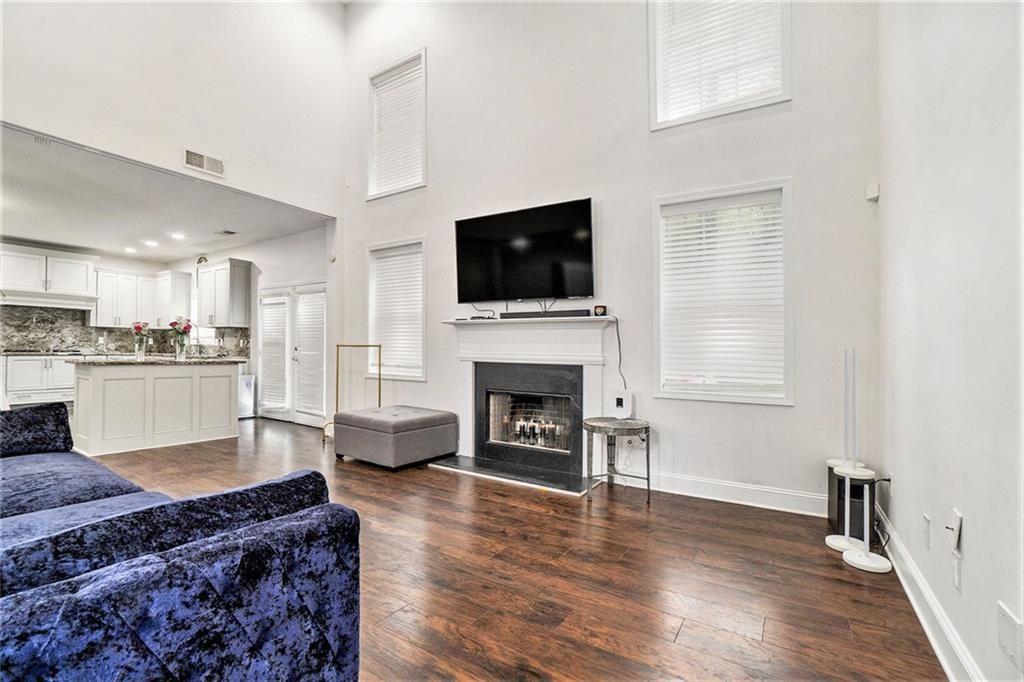 2798 Glenlocke Circle NW