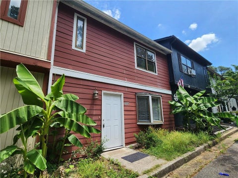 Townhouse For Sale - 2026 Drennon Avenue<br/> Austell, GA 30106