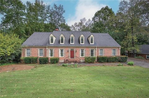 Photo of 302 Chase Lane, Marietta, GA 30068 (MLS # 7665240)