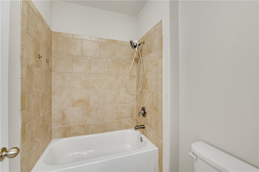 6265 Bellmoore Park Lane, Johns Creek, Georgia image 43