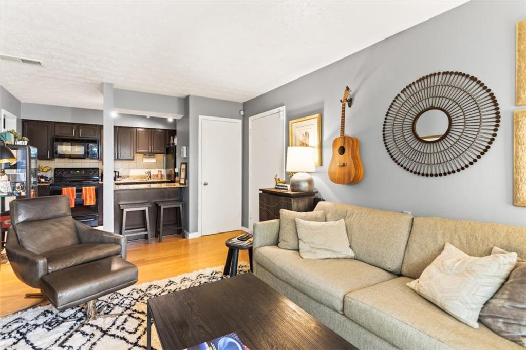 2955 Seven Pines Unit 202 Court
