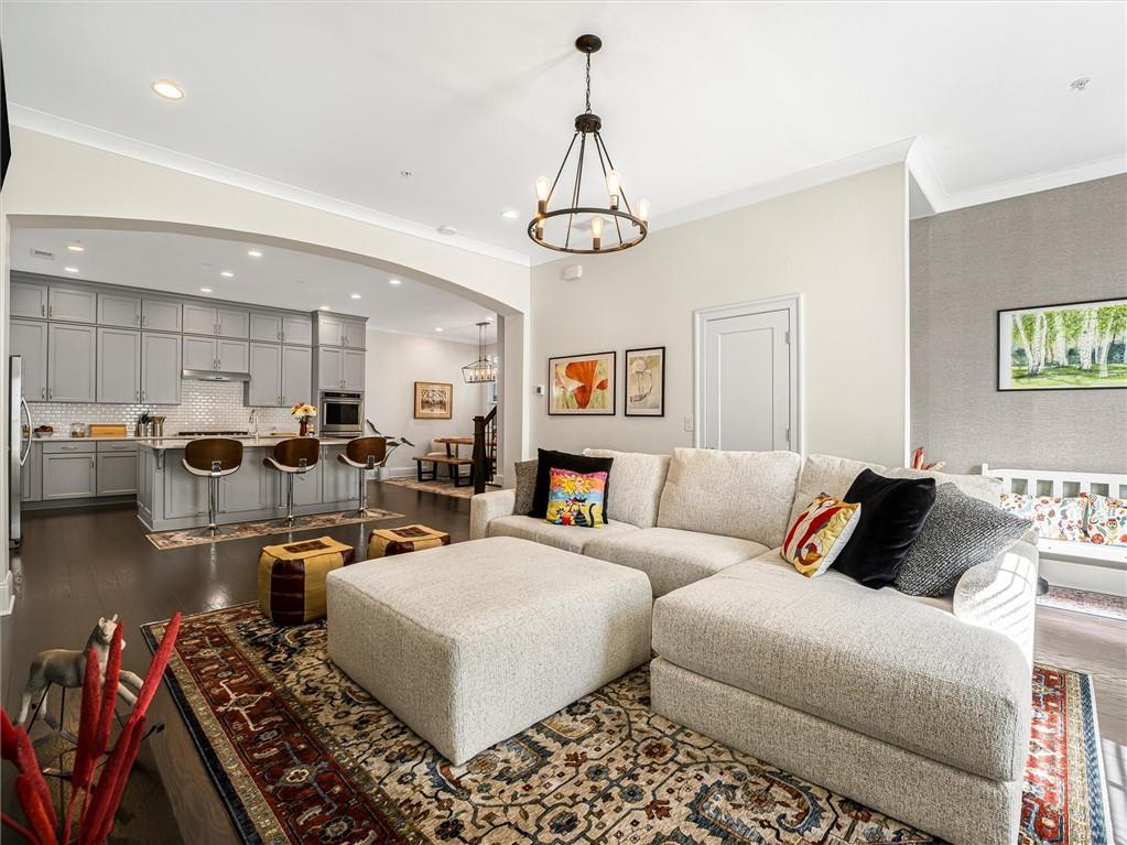 383 Summerhour Street