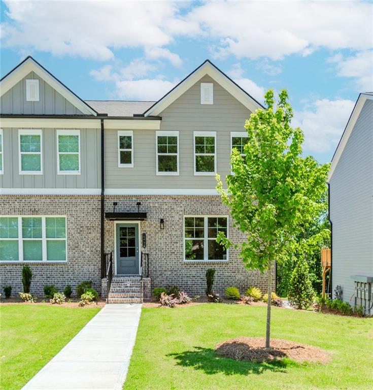 1250 Ainsworth Alley Lot 42