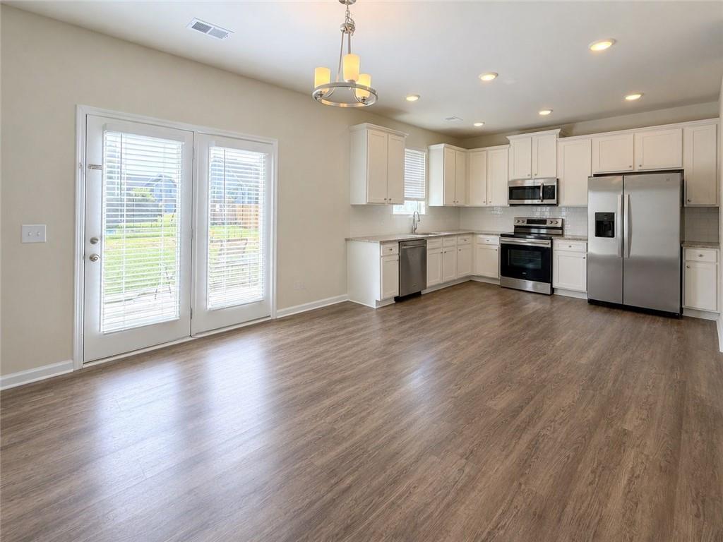 515 McGinnis Circle
