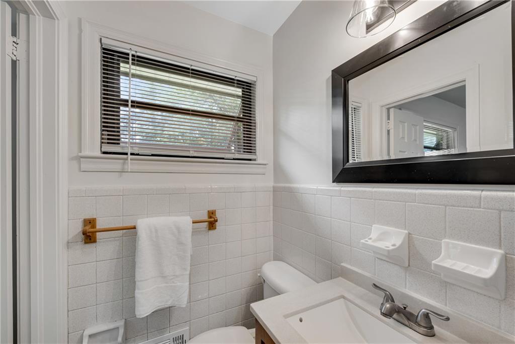 Birchwood Park - Residential Lease