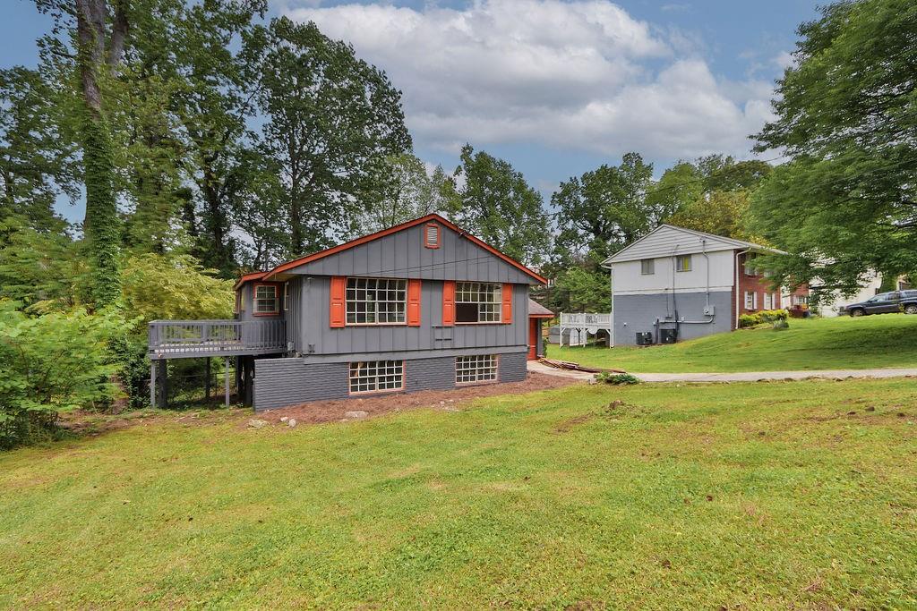 2341 Brenda Drive SE