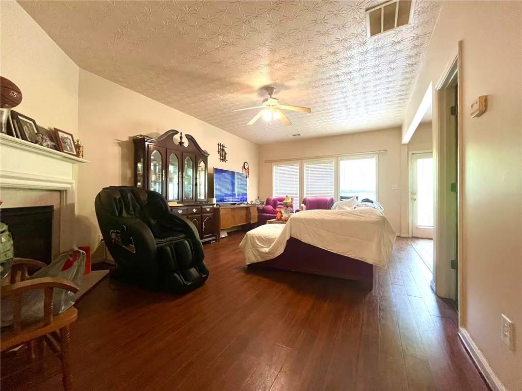 1560 Park Grove Drive, Lawrenceville, Georgia image 3