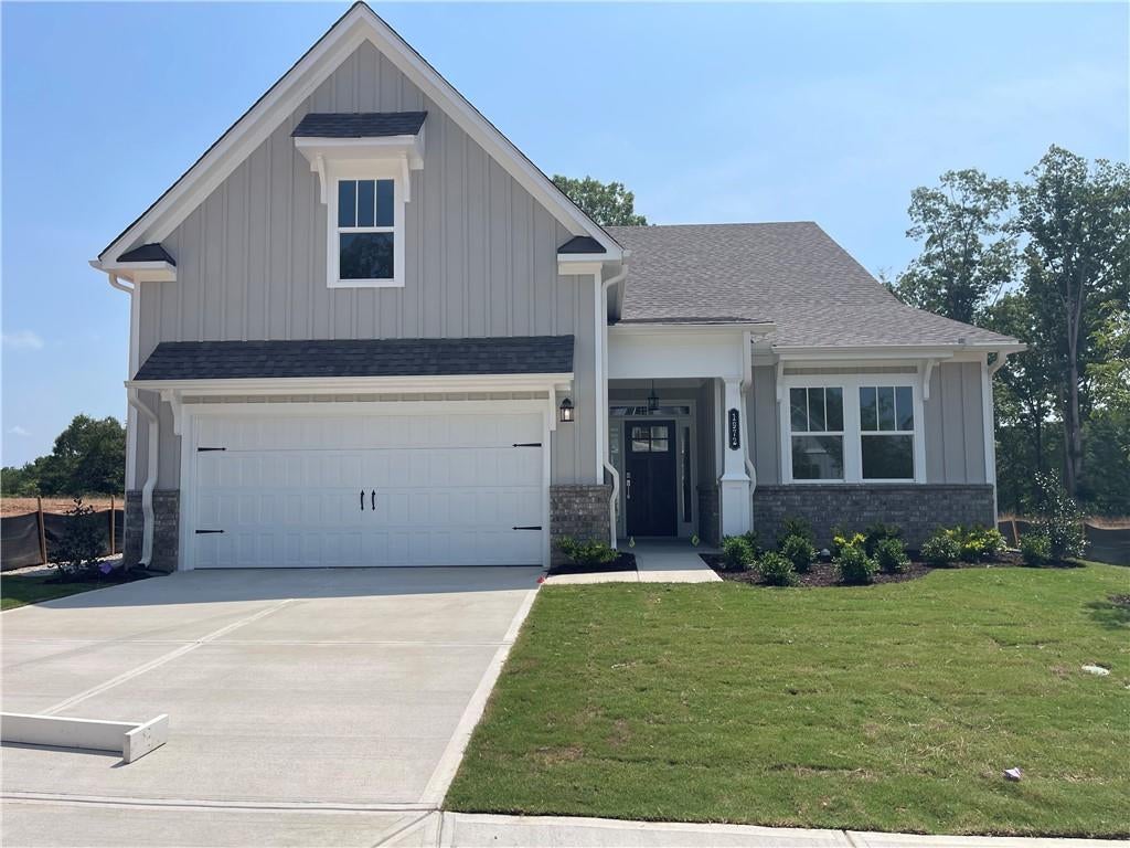 1972 Assembly Circle (Lot 104)