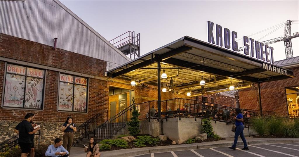 302 Fortune Street NE B