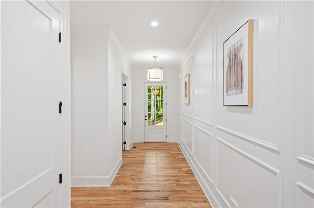 2585 Hickory Road, Canton, Georgia image 8
