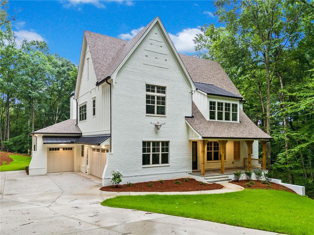2585 Hickory Road