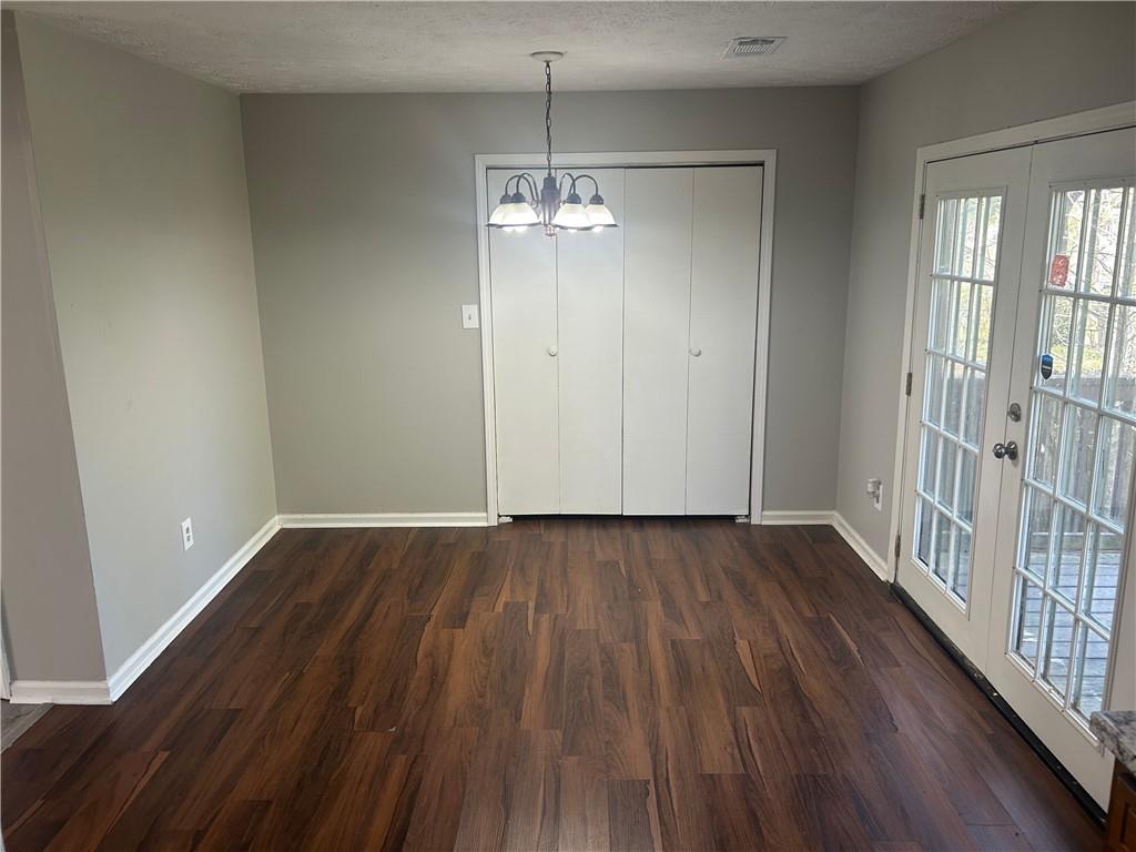 2039 Corners Circle, Lithonia, Georgia image 6