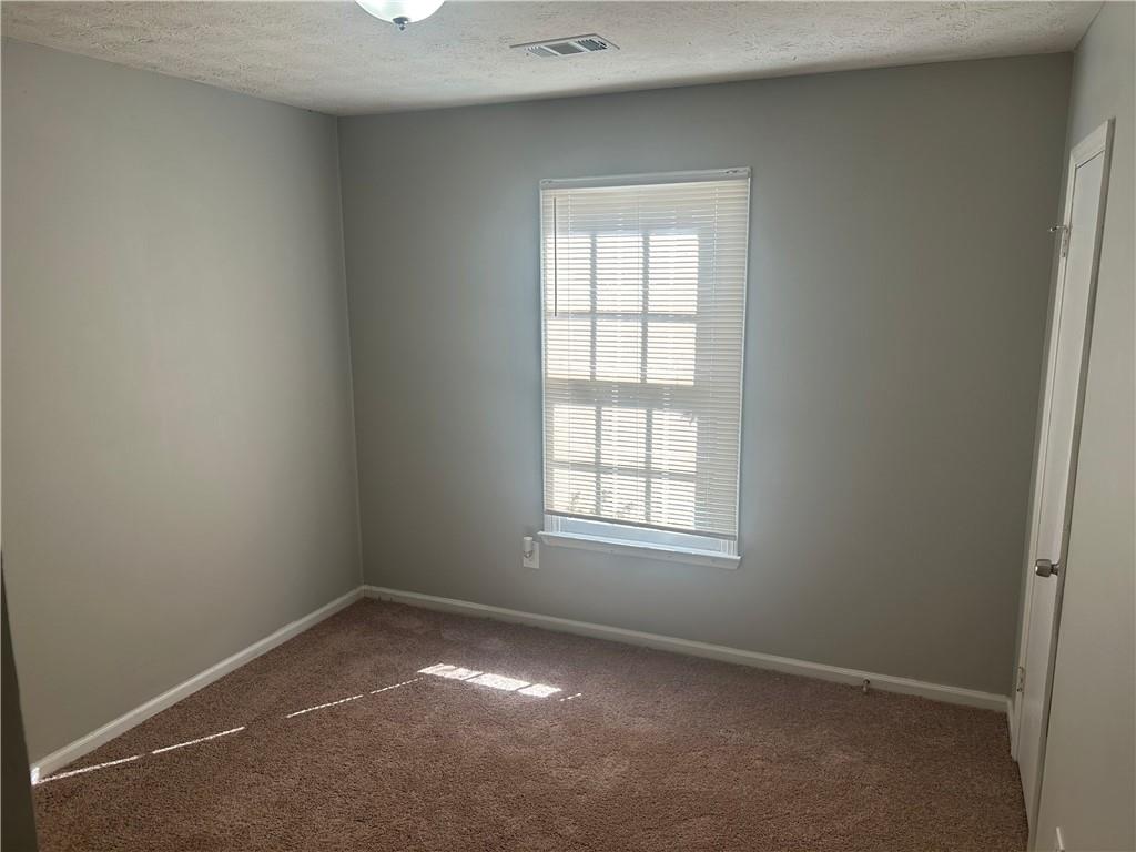 2039 Corners Circle, Lithonia, Georgia image 9