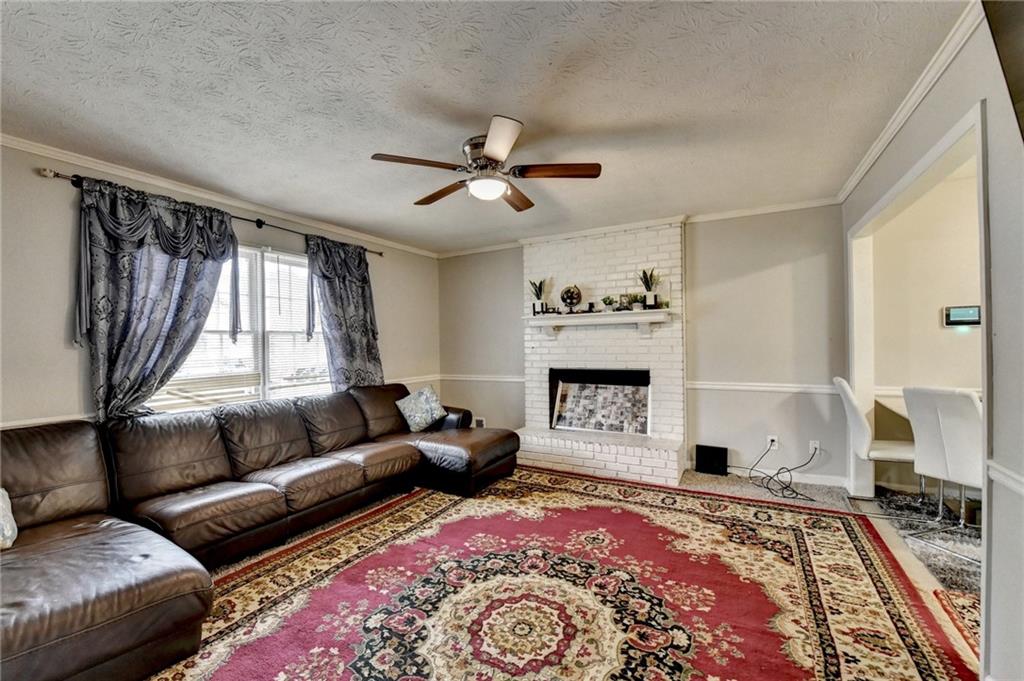 2090 Marbut Lane, Lithonia, Georgia image 20