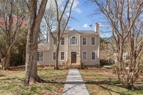 Homes For Sale - 4924 October Way<br/> Acworth, GA 30102