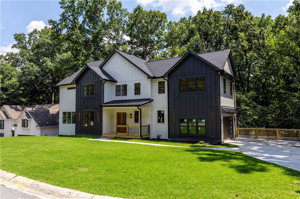 3621 Farmington Lane