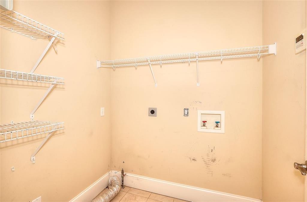 1595 Lake Lucerne Rd Sw, Lilburn, Georgia image 35
