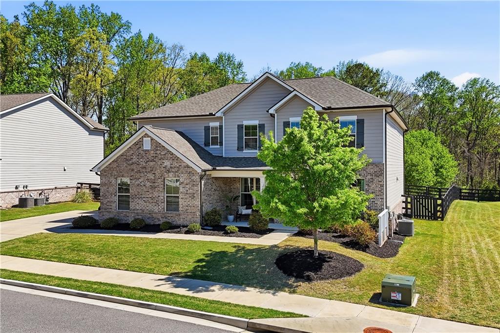 462 Carmichael Circle