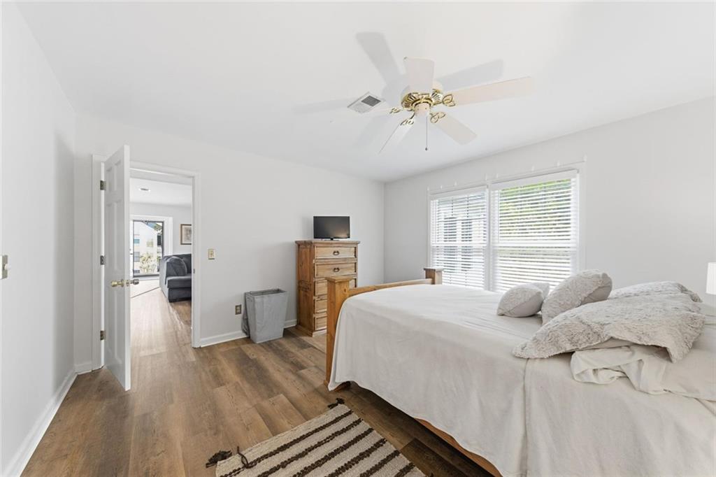 CANNON GATE CONDOS - Residential