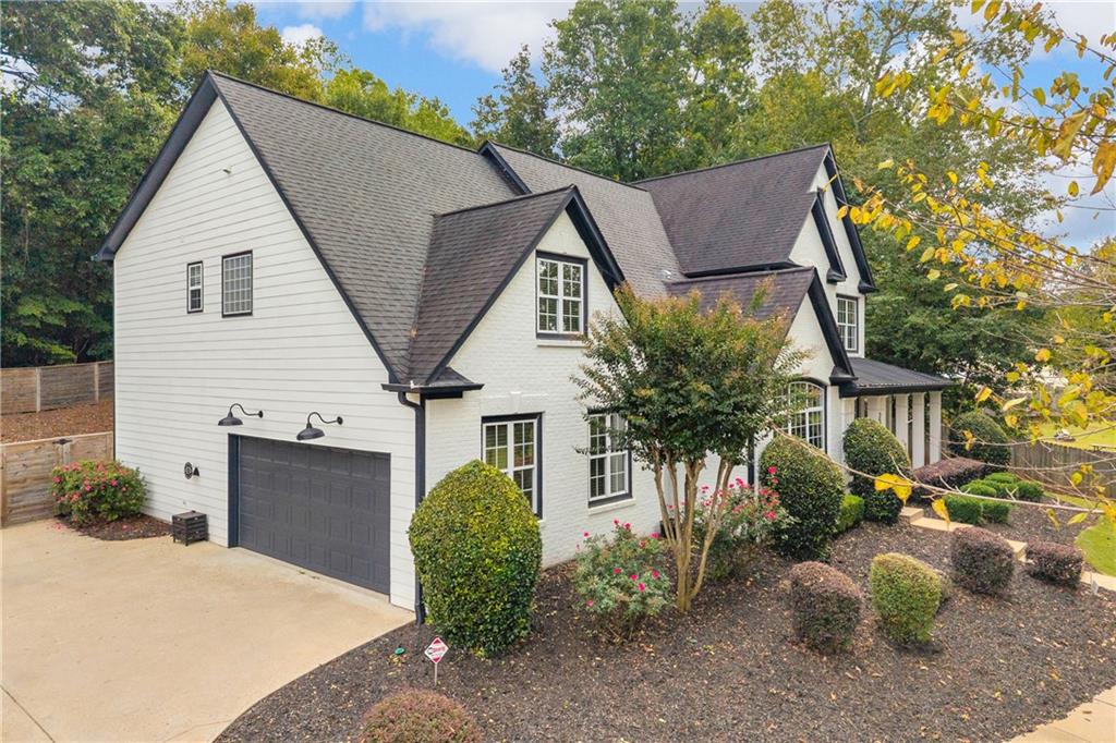 2373 Oak Falls Lane