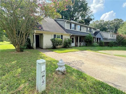 A home in Austell