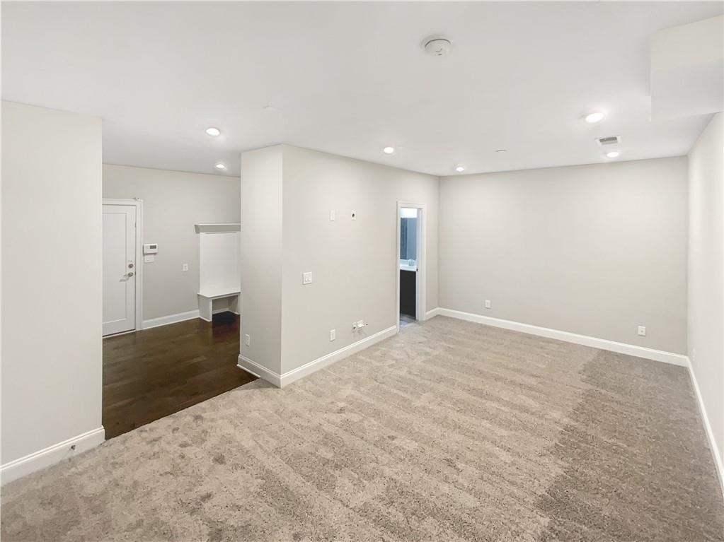 Braeden - Residential