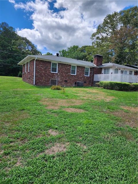 A home in Douglasville