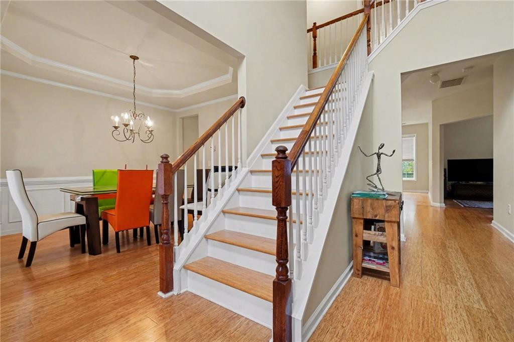 1147 Silvergate Lane S