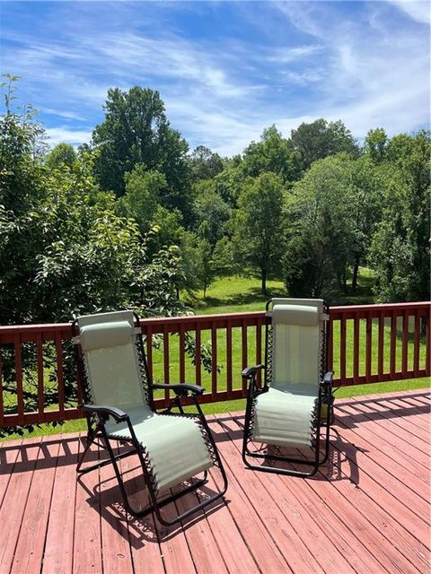 A home in Mccaysville