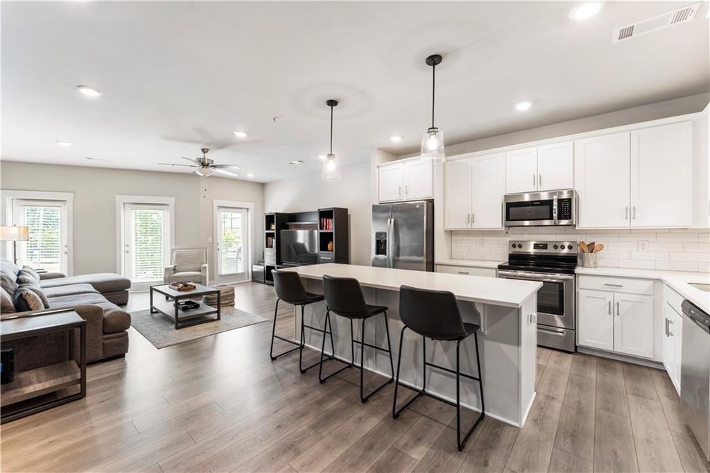 2030 Main Street NW 207