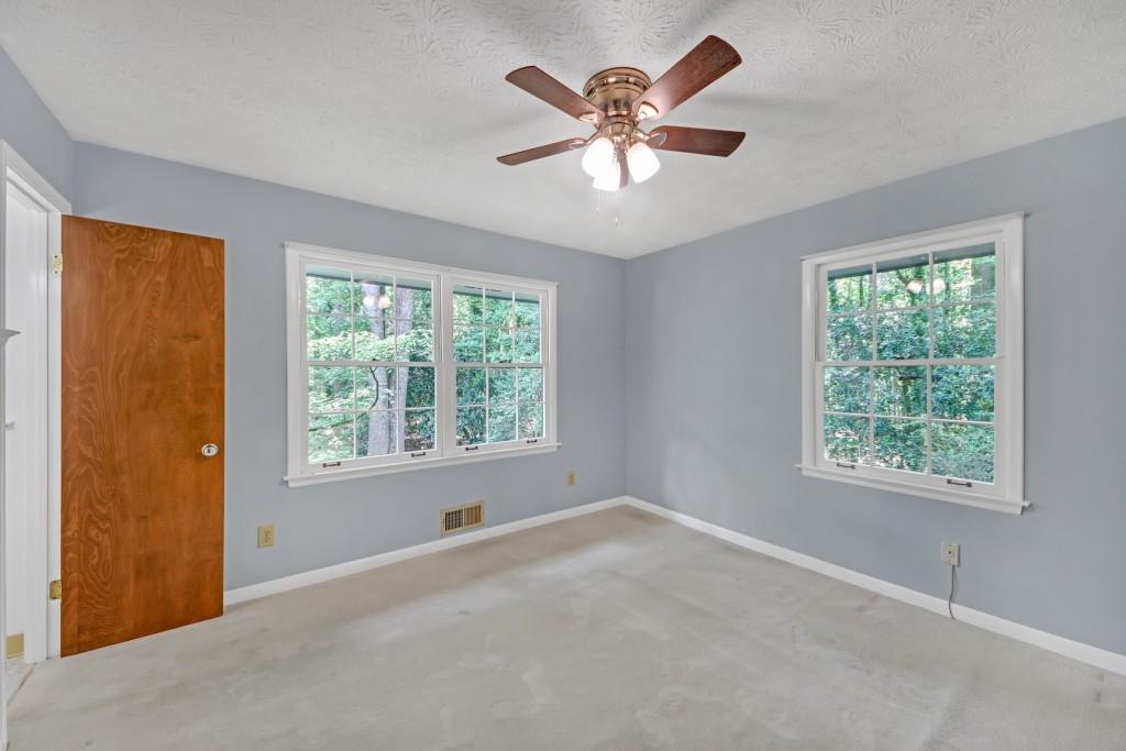 4856 Rock Haven Drive, Lilburn, Georgia image 26